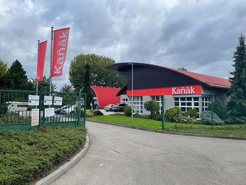 Prodej výrobní haly, prostoru 2116 m², Rohatec – náhled fotky 1