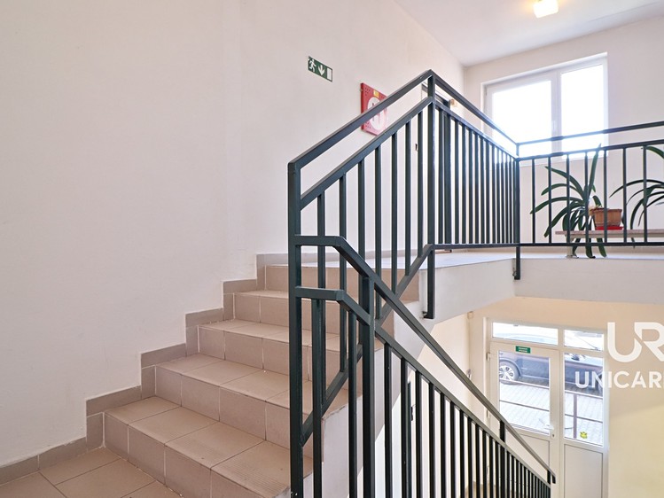 Prodej komerčního prostoru, 834 m² (28 z 35)