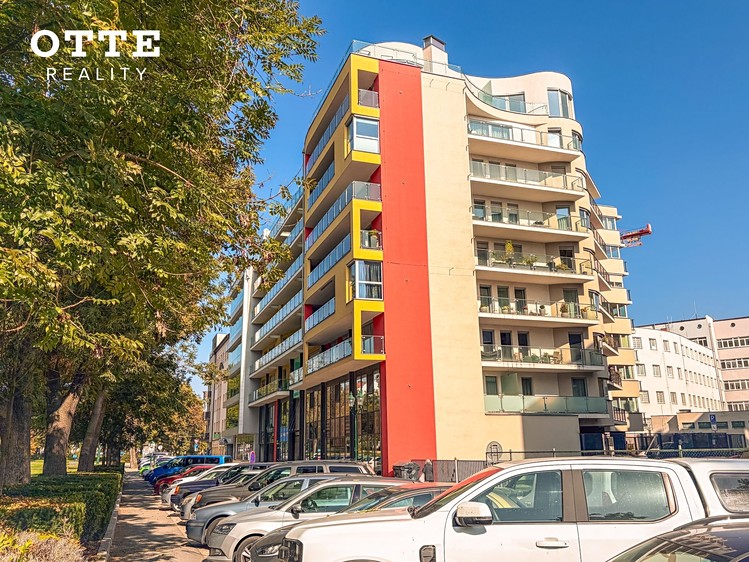 Квартира 2+kk на продаж, 59 м² (1 з 36)