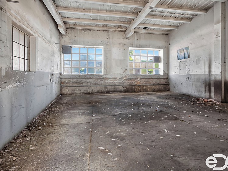 Комерційне приміщення на продаж, 2 000 м² (9 з 51)