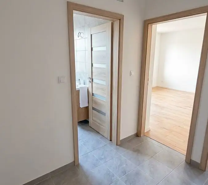 Pronájem bytu 2+kk 45 m², Benátky nad Jizerou – náhled fotky 3