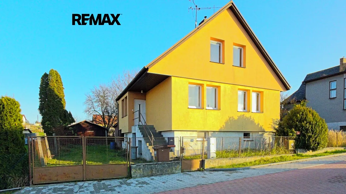 Prodej rodinného domu 102 m², pozemek 777 m²