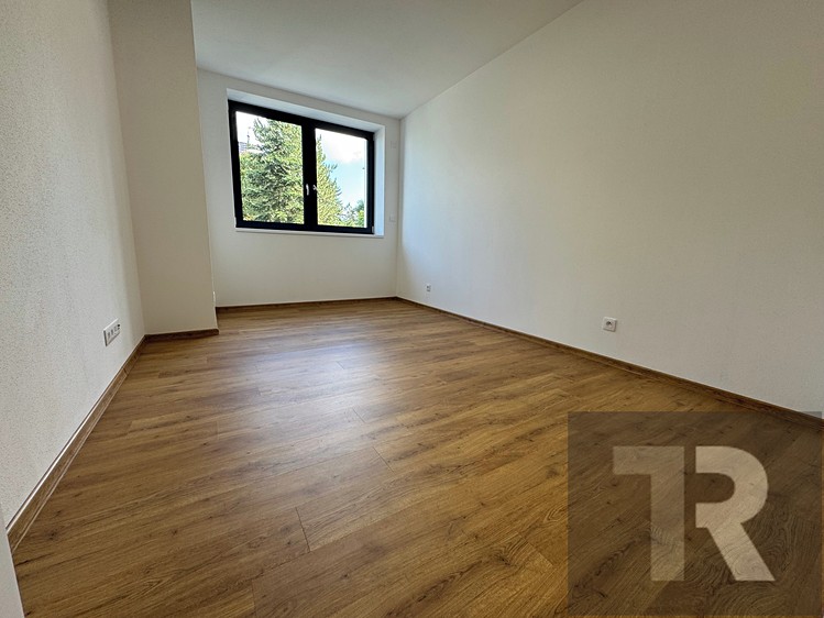 Квартира 2+kk в оренду, 48 м² (5 з 10)