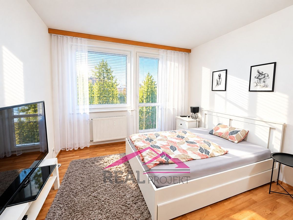 Pronájem bytu 1+1 32 m², Tišnov – fotka 1 z 3