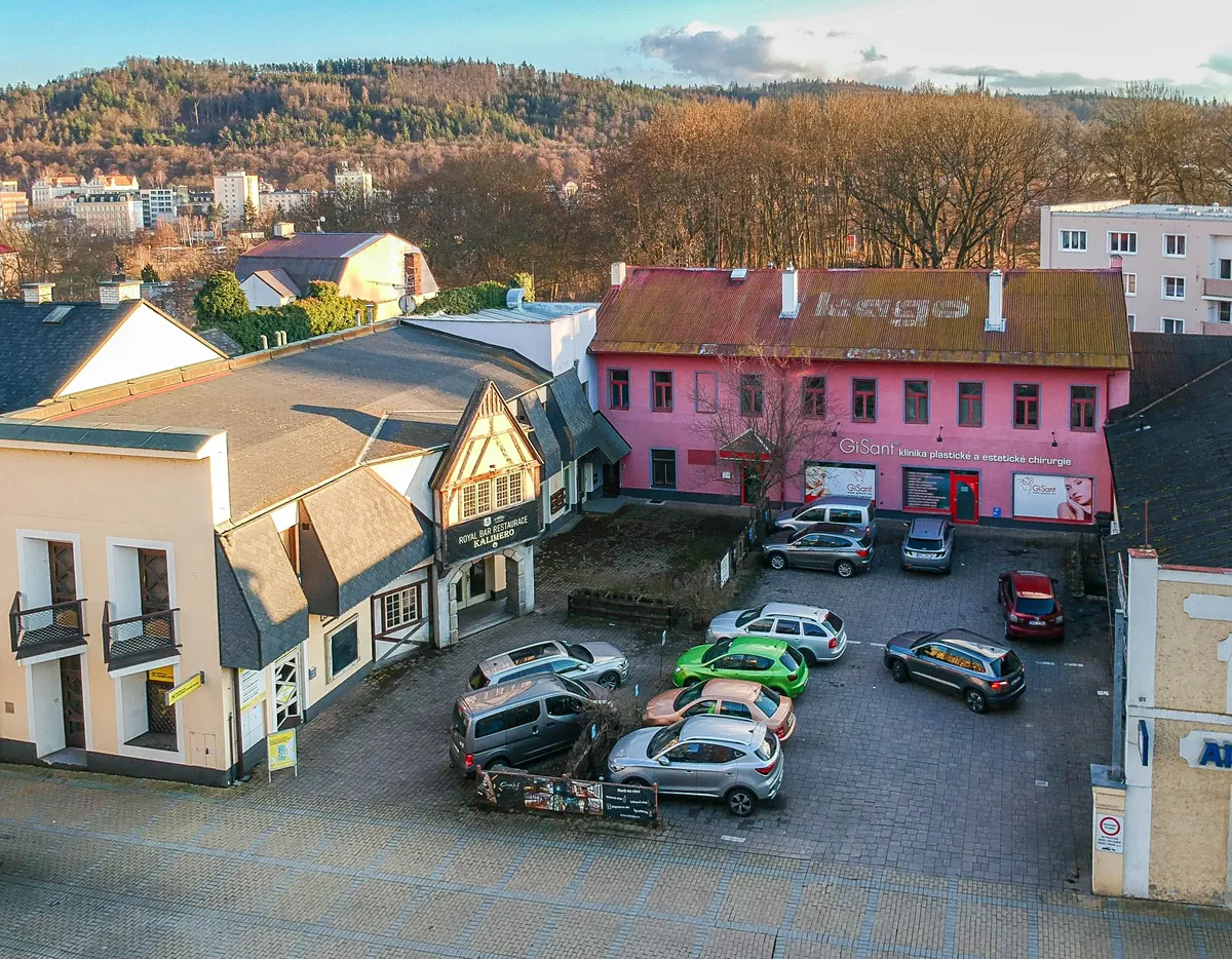 Prodej komerční nemovitosti 950 m²