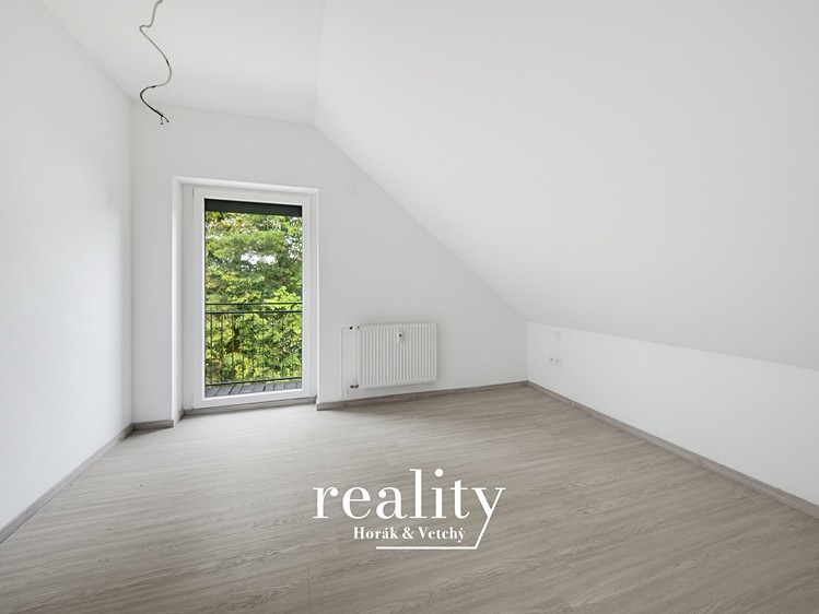 Квартира 2+kk на продаж, 36 м² (4 з 12)