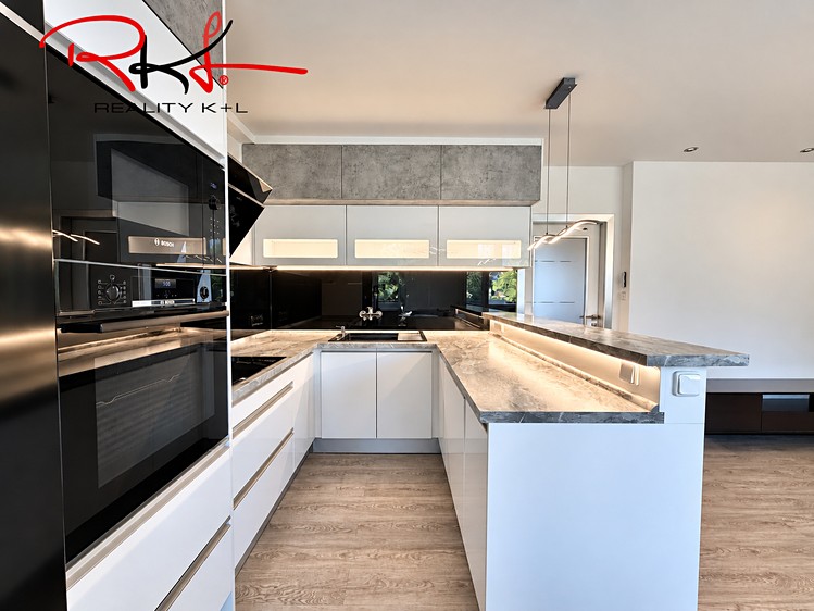 Wohnung 4+kk zum Kauf, 97 m² (1 von 26)