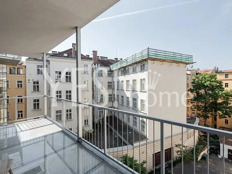 Pronájem bytu 5+kk 212 m², Praha – náhled fotky 2