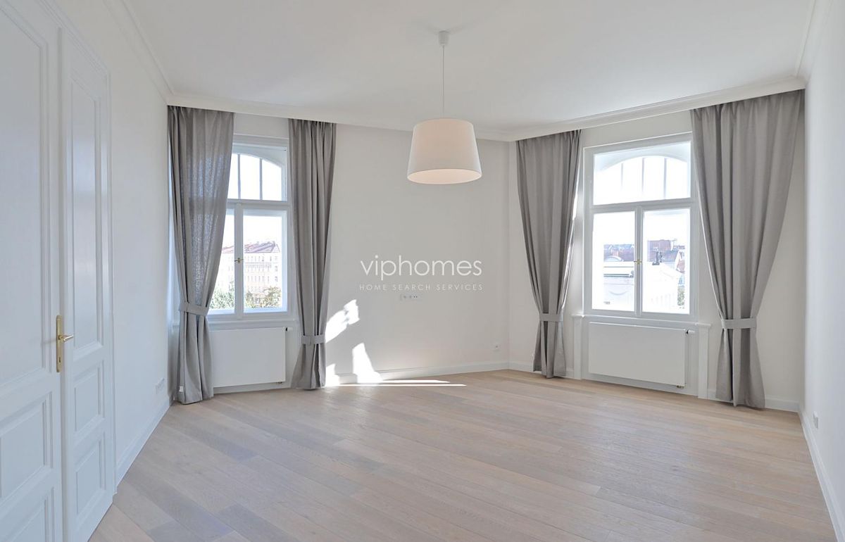 Pronájem bytu 3+kk 137 m²