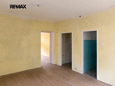 Будинок на продаж, 200 м² (2 з 14)