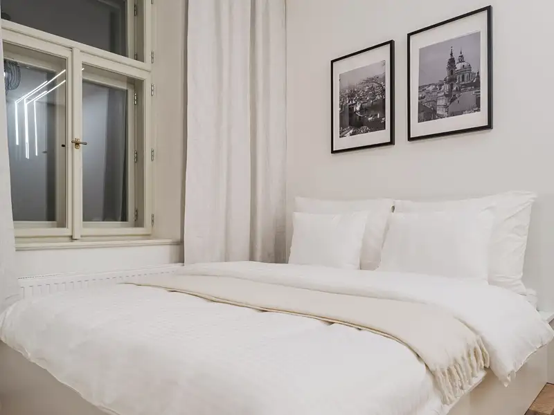 Pronájem bytu 1+1 34 m², Praha – náhled fotky 2