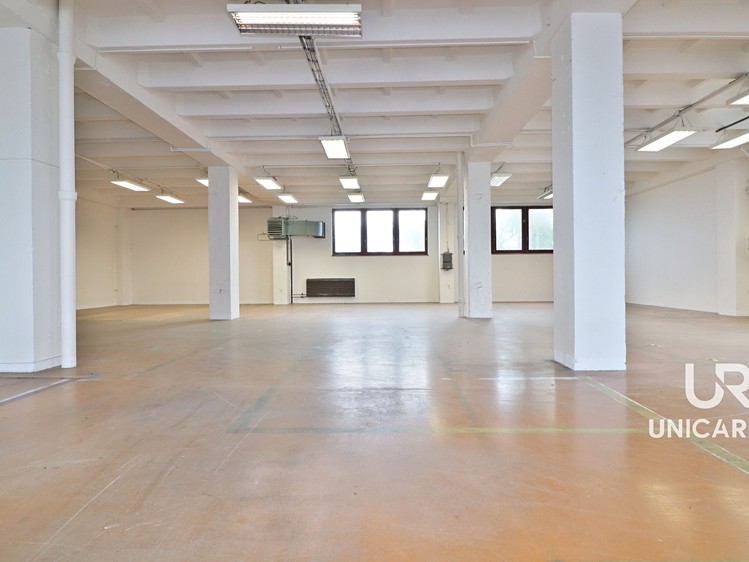 Комерційне приміщення в оренду, 333 м² (3 з 10)