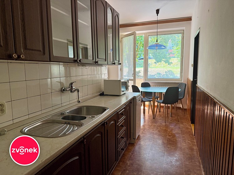 Pronájem bytu 3+1, 90 m² (7 z 10)