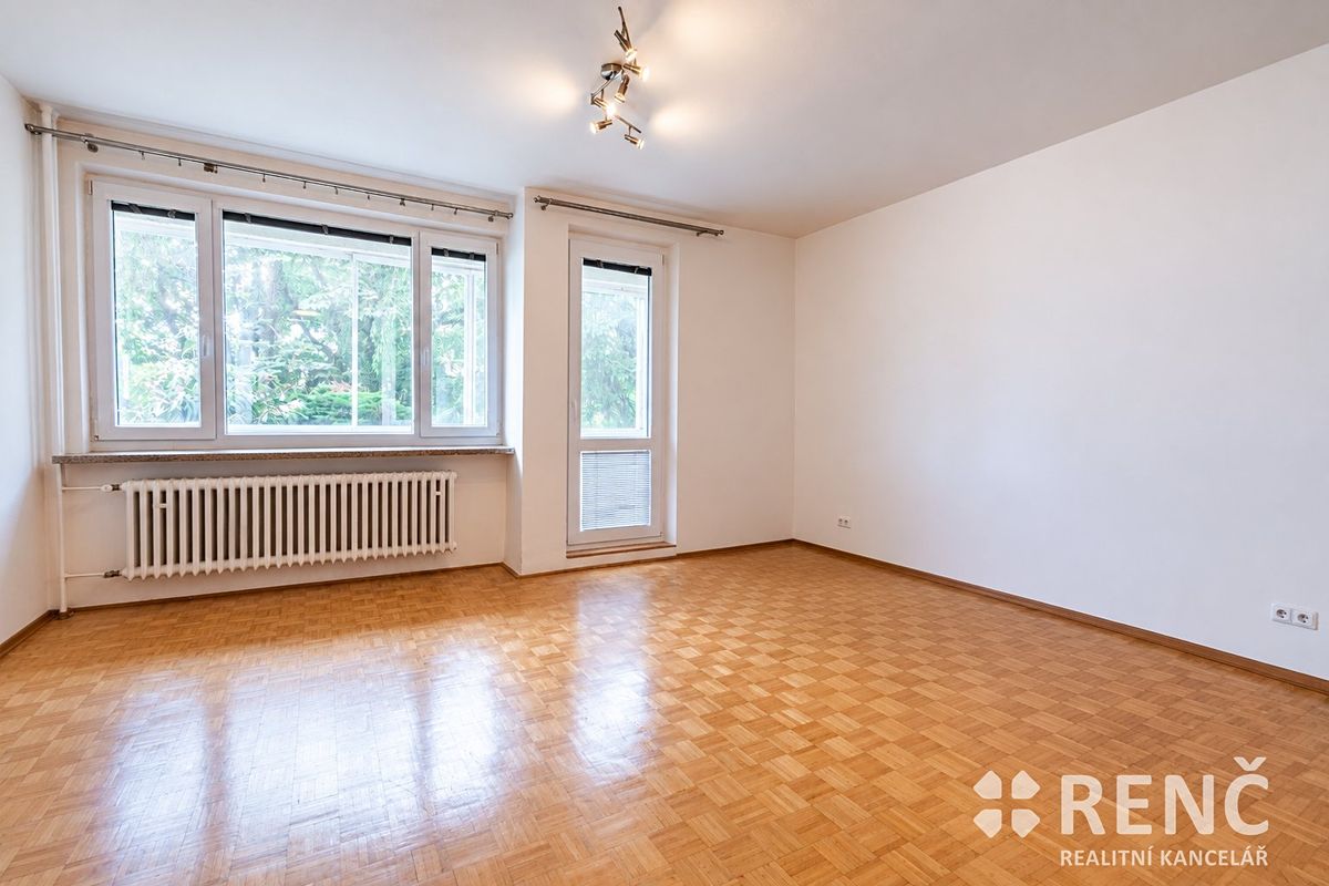 Pronájem bytu 3+kk 74 m²