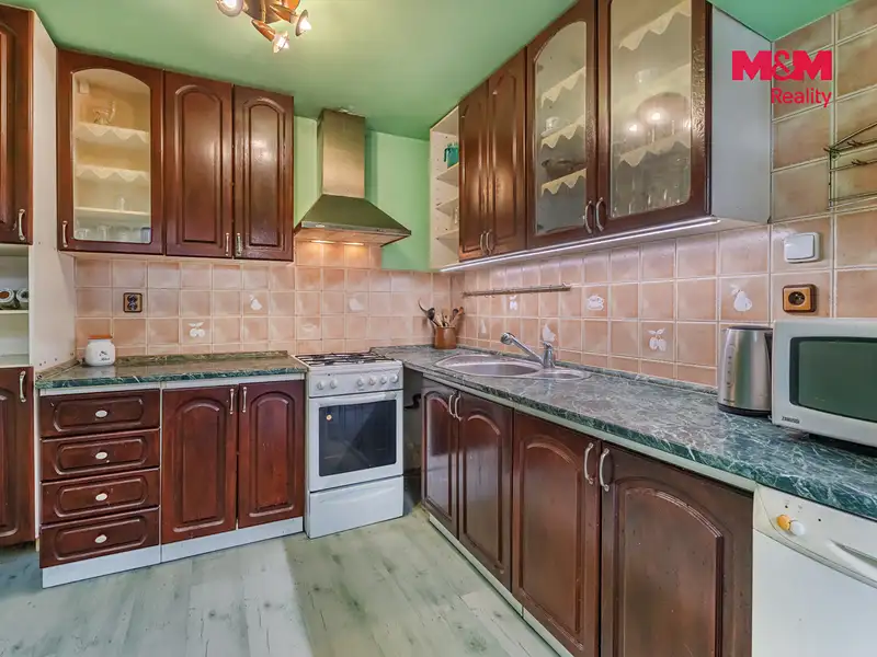 Prodej rodinného domu 92 m², pozemek 84 m², Kolín – náhled fotky 2