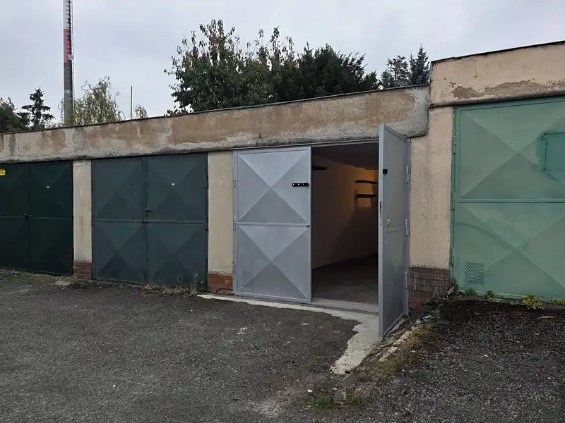 Pronájem garáže 19 m², Plzeň – náhled fotky 3