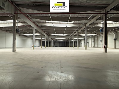 Pronájem komerčního prostoru, 2 968 m² (3 z 16)