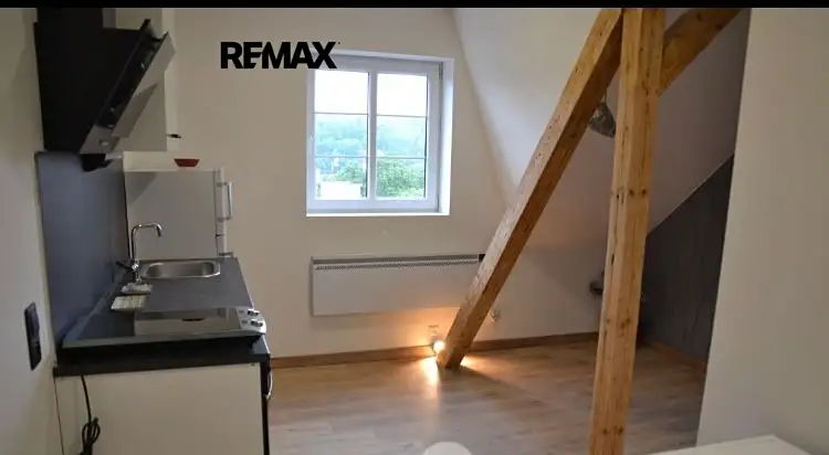 Prodej bytu 3+kk 75 m², Karlovy Vary – náhled fotky 2