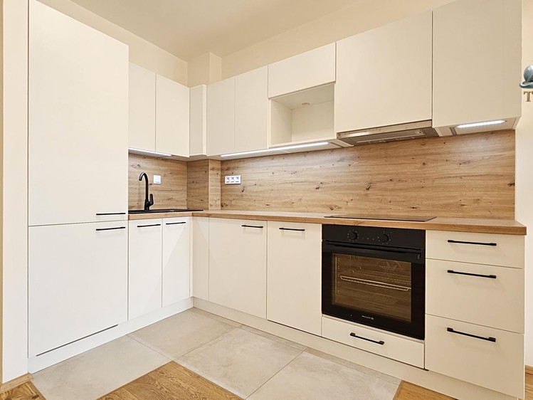 Квартира 1+kk на продаж, 40 м² (8 з 37)