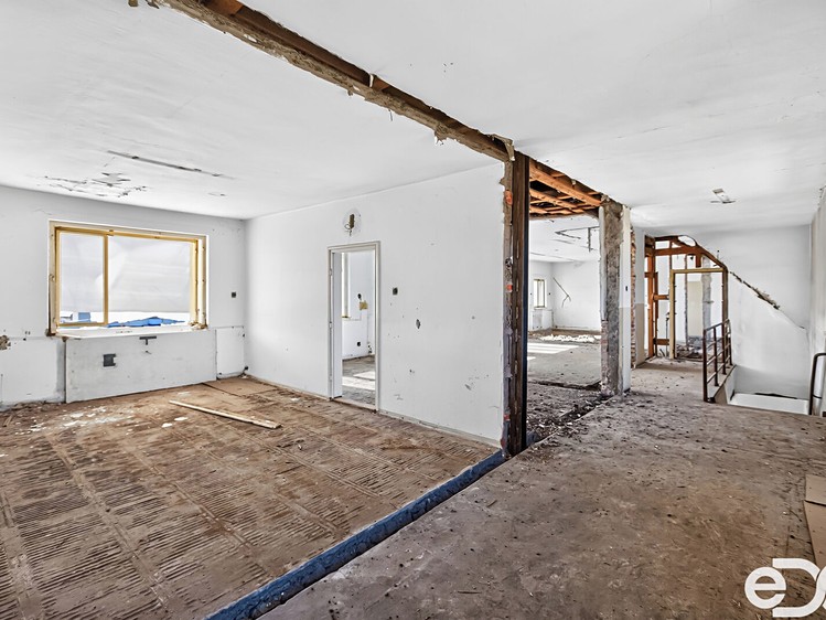Комерційне приміщення на продаж, 2 000 м² (36 з 51)