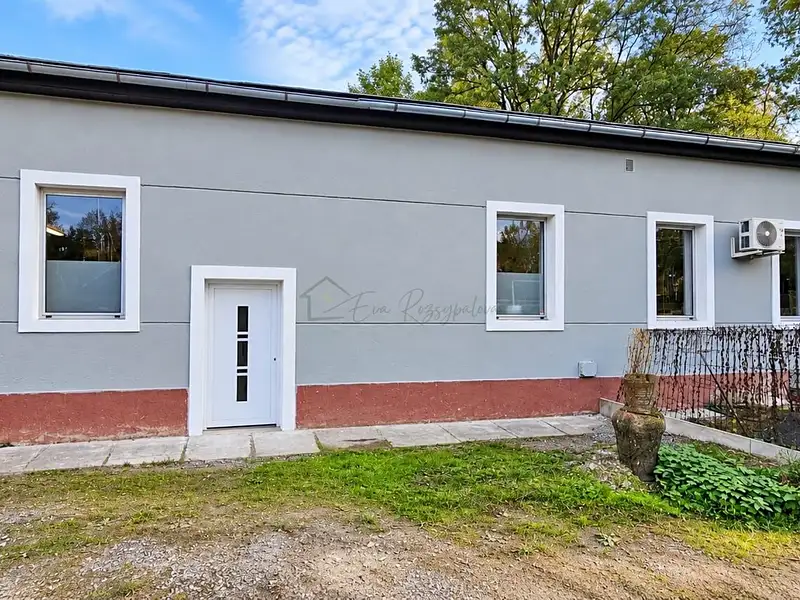 Pronájem skladového prostoru 66 m², Přerov – náhled fotky 1