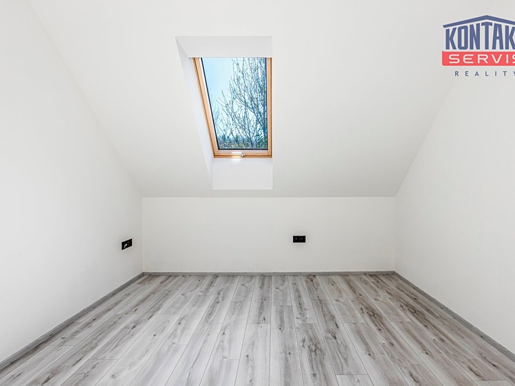 Prodej domu, 115 m² (21 z 32)
