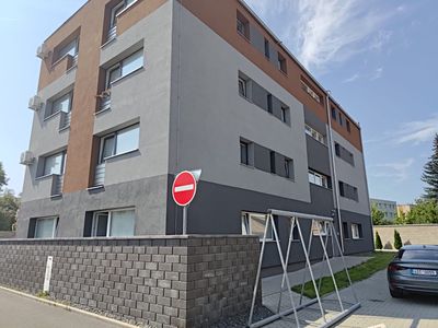 Pronájem bytu 3+kk 90 m²