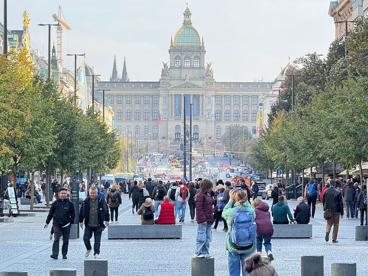 Pronájem ubytovacího zařízení 1300 m², Praha – fotka 1 z 3
