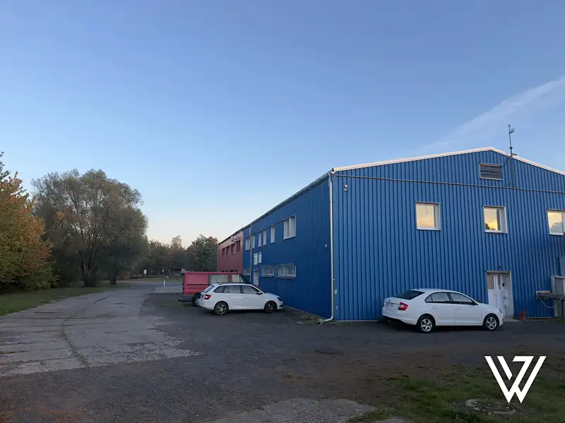 Pronájem kanceláře 183 m², Kadaň – náhled fotky 3