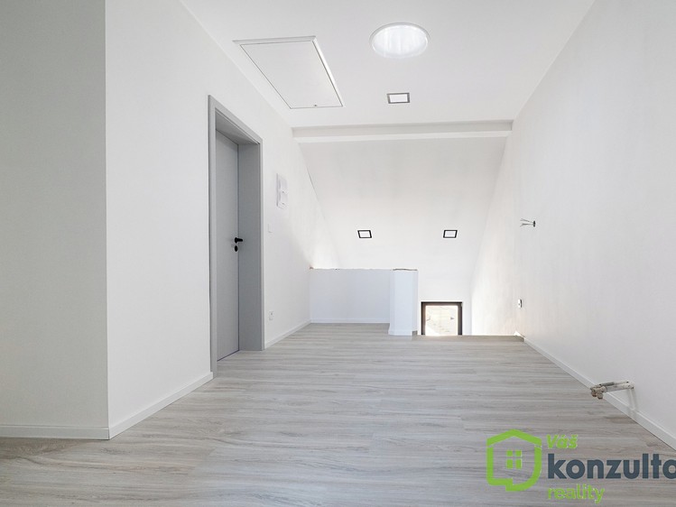 Prodej domu, 277 m² (14 z 29)