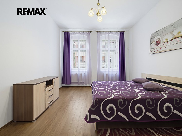 Prodej komerčního prostoru, 350 m² (10 z 34)