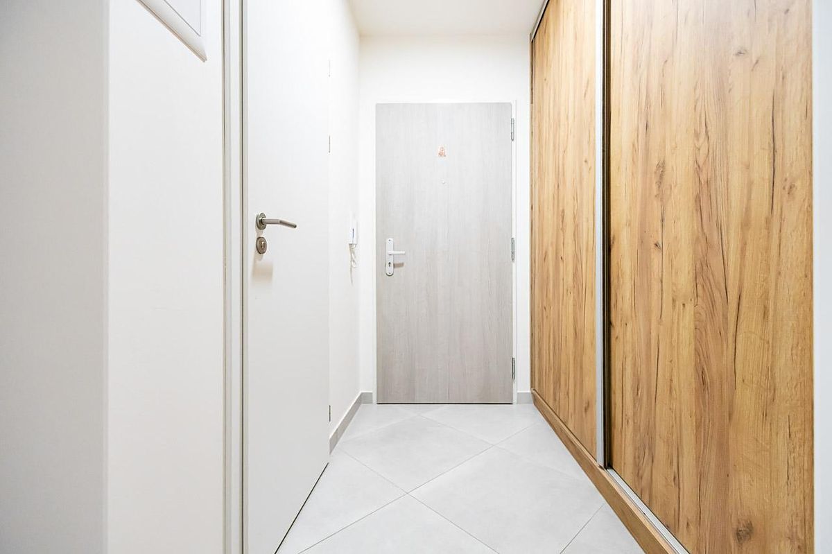 Prodej bytu 1+kk 33 m² – fotografie 2