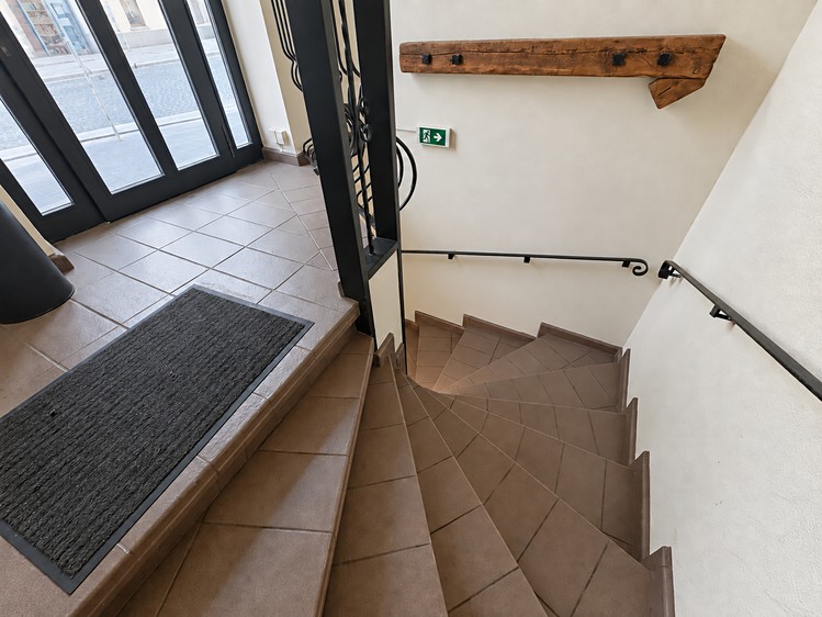 Pronájem komerčního prostoru, 193 m² (28 z 32)