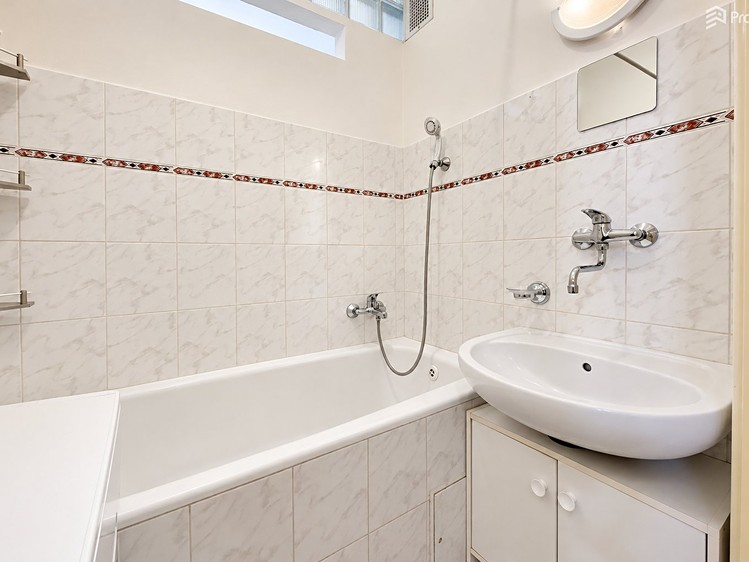 Prodej bytu 2+1, 52 m² (10 z 29)