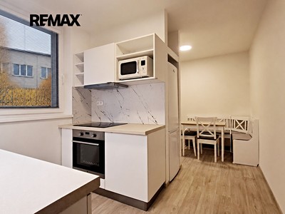 Wohnung 3+1 zur Miete, 86 m² (2 von 15)