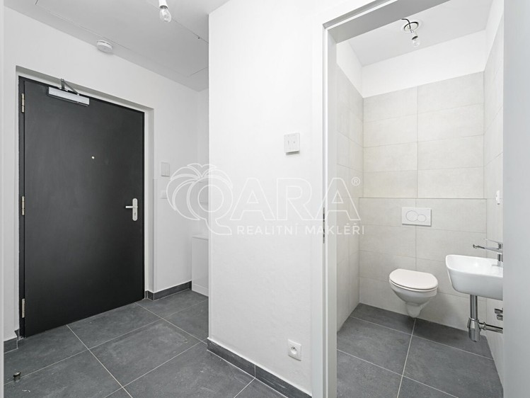 Комерційне приміщення в оренду, 48 м² (8 з 21)