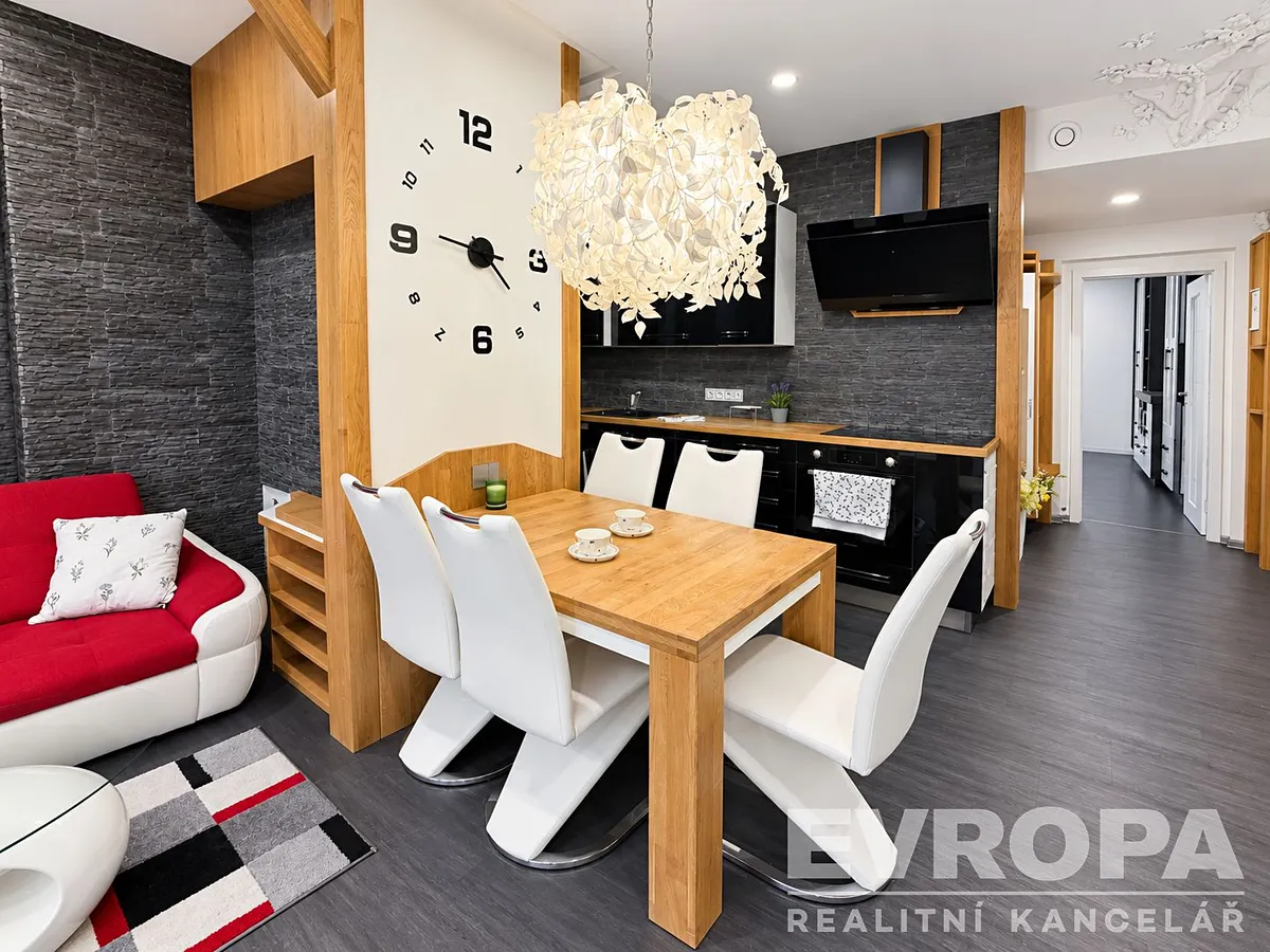 Prodej bytu 2+kk 76 m²