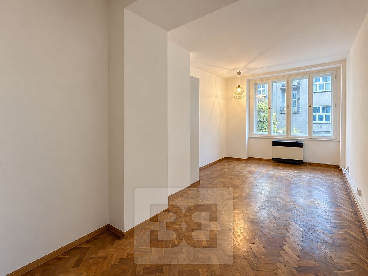 Pronájem bytu 2+kk 50 m², Praha – fotka 1 z 3