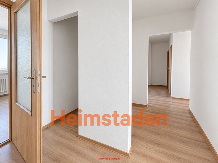 Pronájem bytu 3+1, 77 m² (7 z 10)