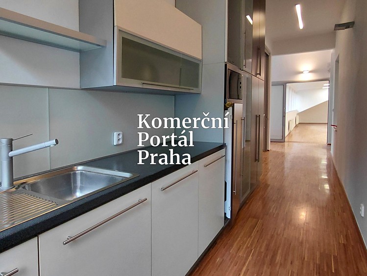 Комерційне приміщення в оренду, 180 м² (13 з 18)