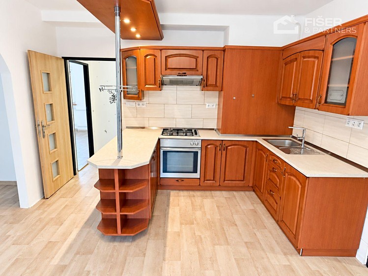 Квартира 3+1 в оренду, 80 м² (1 з 13)
