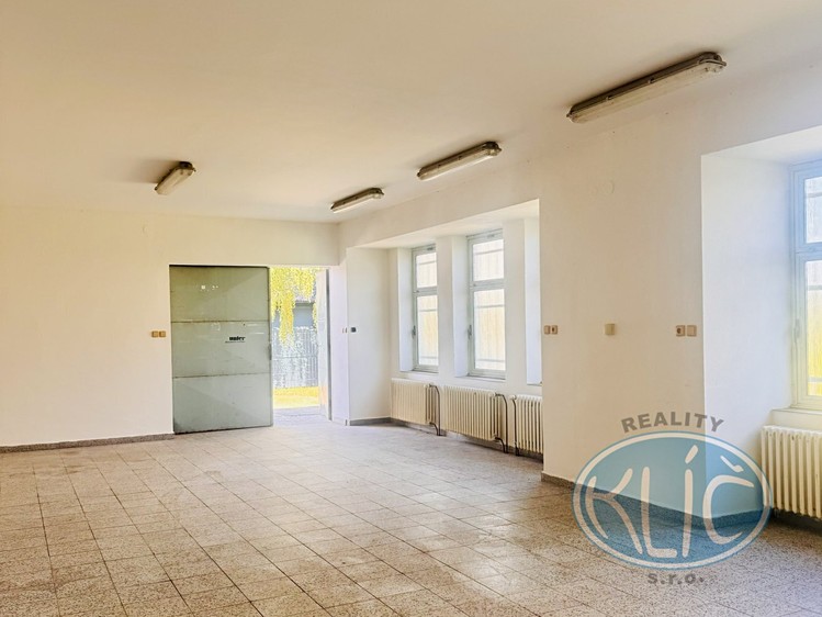 Pronájem komerčního prostoru, 114 m² (5 z 34)