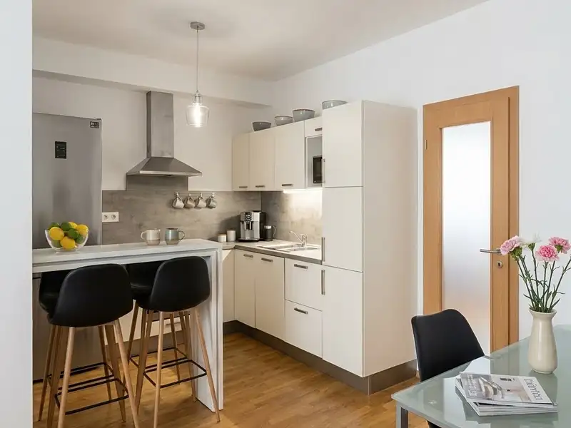 Prodej bytu 3+kk 76 m², Praha – náhled fotky 2