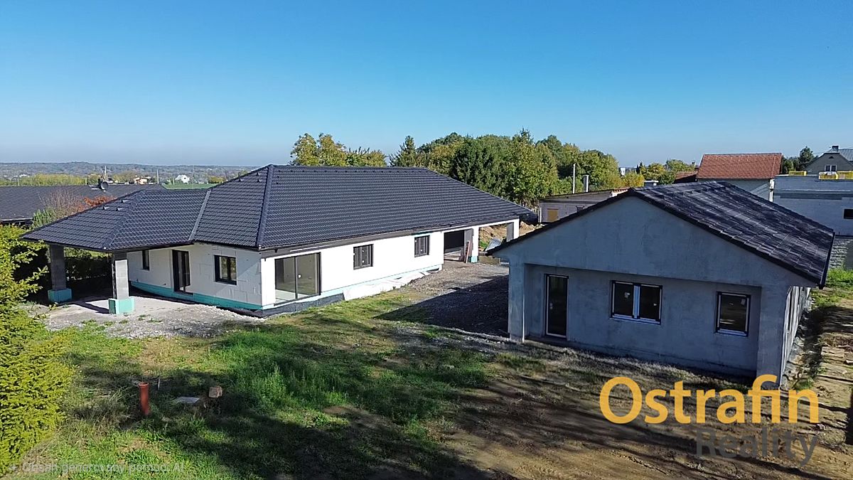 Prodej rodinného domu 360 m², pozemek 2219 m², Dolní Lutyně – fotka 1 z 3