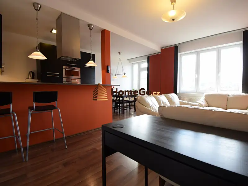 Pronájem bytu 2+kk 78 m², Praha – náhled fotky 3