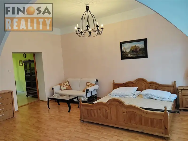 Pronájem bytu 1+1 50 m², Chomutov – náhled fotky 3