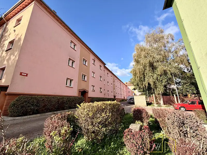 Prodej bytu 3+1 80 m², Lovosice – náhled fotky 1