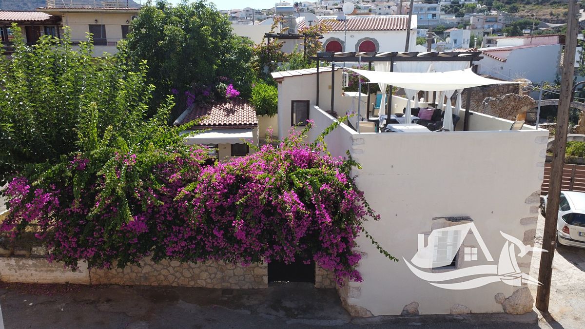 Prodej rodinného domu 66 m², pozemek 160 m², Plaka – fotka 1 z 3