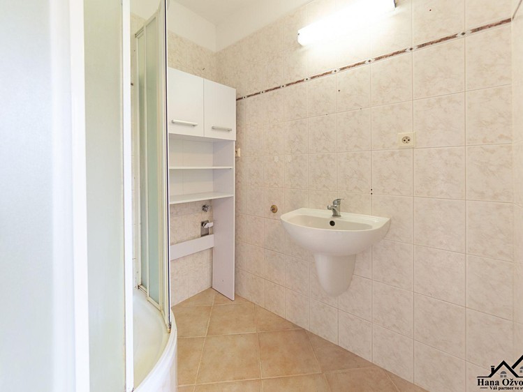 Pronájem bytu 2+1, 59 m² (18 z 26)