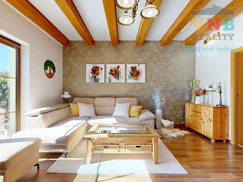 Prodej rodinného domu 191 m², pozemek 609 m², Smržice – náhled fotky 1